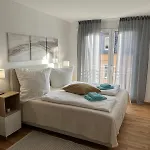2 - Zimmerwohnung Mit 56 Qm Fuer 2 - 4 Personen Dresden