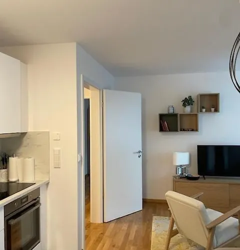 2 - Zimmerwohnung Mit 56 Qm Fuer 2 - 4 Personen *